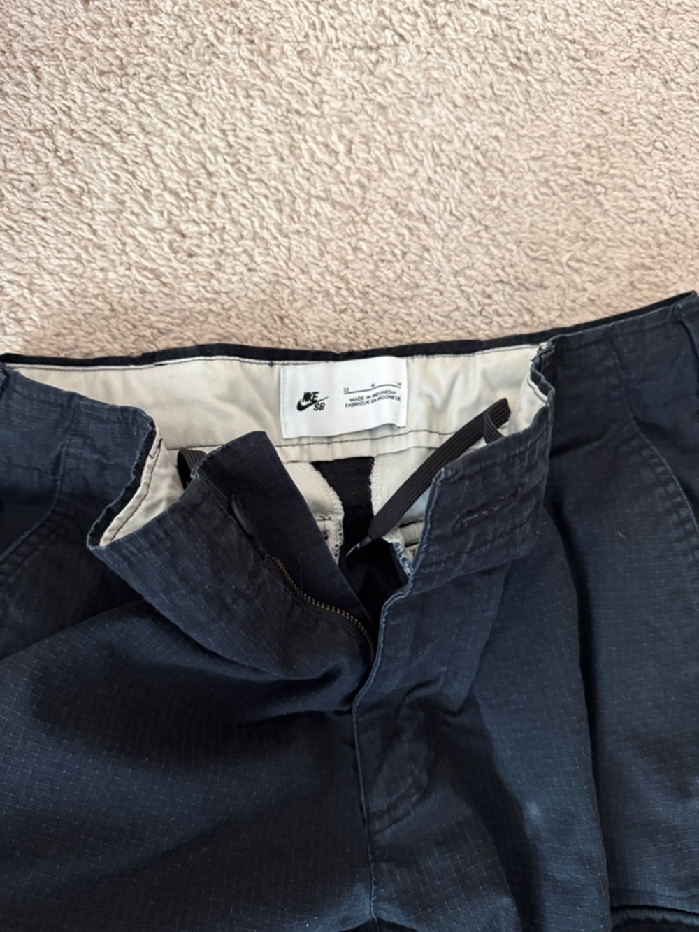 Nike Men’s Navy Ripstop Chinos